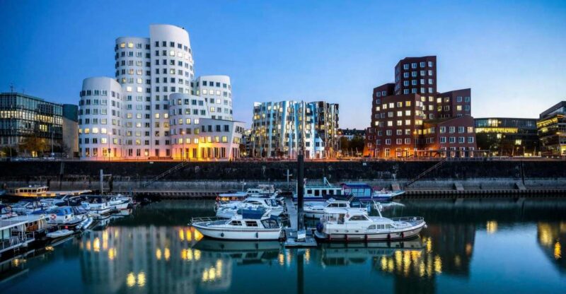 Dusseldorf: Private Architecture Tour With a Local Expert - Experience Highlights