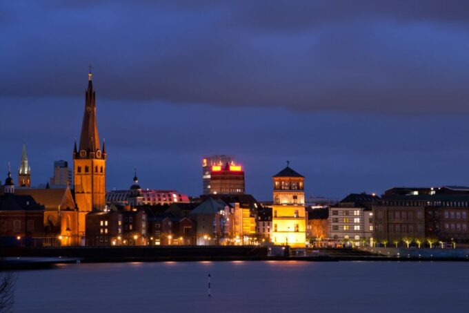 Dusseldorf: Walking Tour With Audio Guide on App - Discovering Hidden Gems and Anecdotes