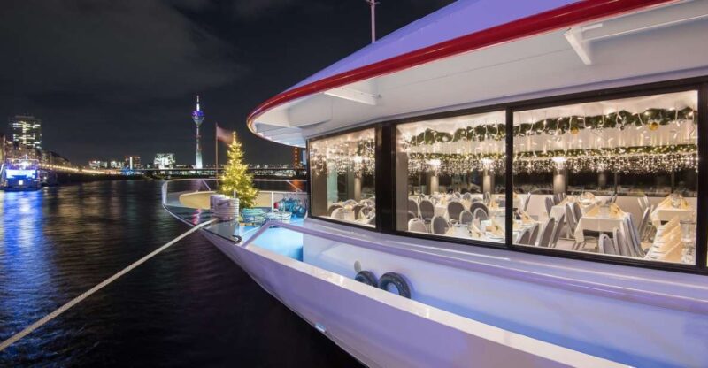 Düsseldorf: Winter Afternoon Boat Cruise on the Rhine - Inclusions and Amenities