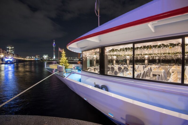 Düsseldorf: Winter Afternoon Boat Cruise on the Rhine - Cruise Schedule and Duration