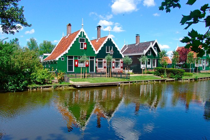 Dutch Countryside From Amsterdam: Volendam, Edam, Zaanse Schans - Volendam Fishing Village