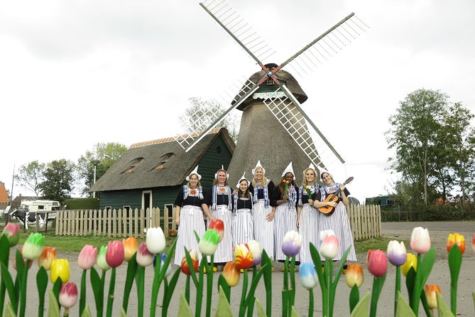 Dutch Experience in Volendam With Traditional Outfits - Customer Feedback