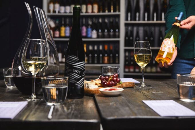 Dutch Wine Tasting Royale || Amsterdam City Centre - Expert Guidance and Materials