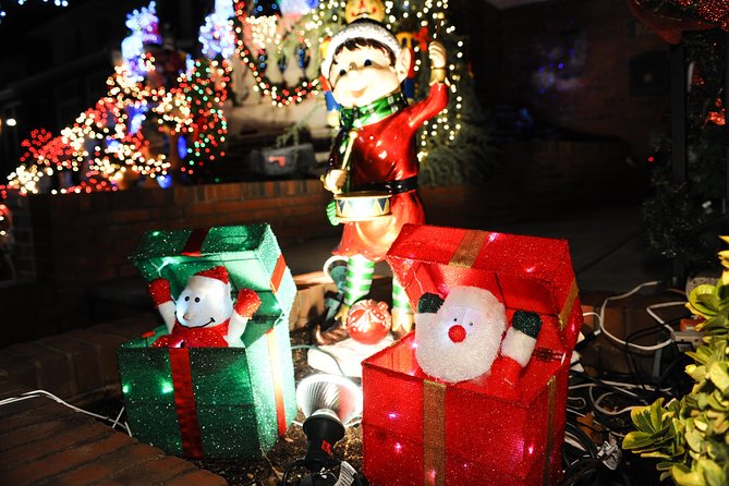 Dyker Heights Christmas Lights Express Bus From Times Square - Getting to the Meeting Point