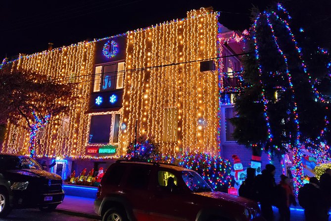 Dyker Heights Christmas Lights Guided Tour - Cancellation Policy