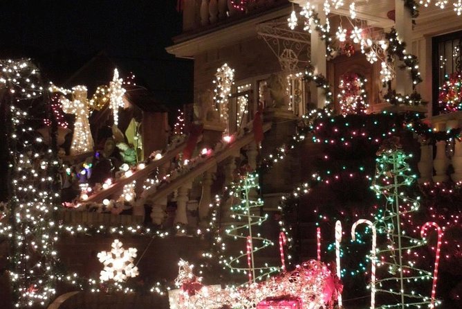Dyker Heights Christmas Lights Tour - Sights and Landmarks Explored