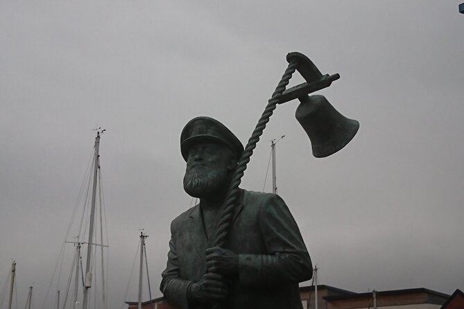 Dylan Thomas' Swansea: A Self-Guided Audio Tour - Reviews