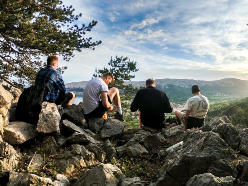 E-BIKE ADVENTURE TO KIMINOULLAKI FARM PICNIC AND TASTING - Tour Schedule