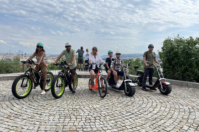 E-Bike, E-Scooter Viewpoint Fun Tour - Meeting Point and Logistics