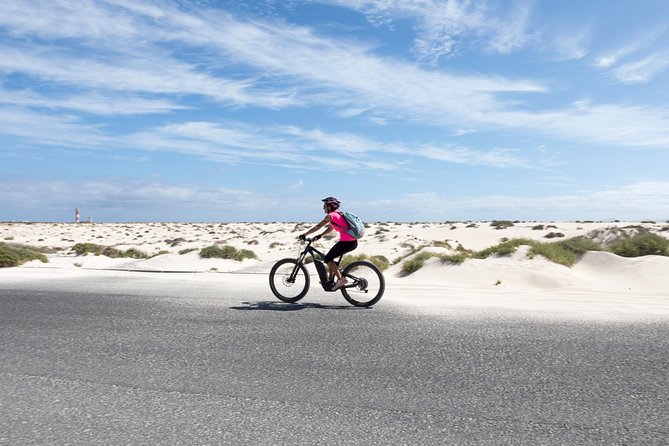 E-Bike Guided Tour Over the North - Easy Level - 35 Km - Tour Highlights