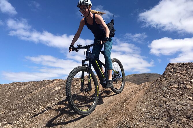 E-Bike Guided Tour Over the North - Easy Level - 35 Km - Tour Difficulty