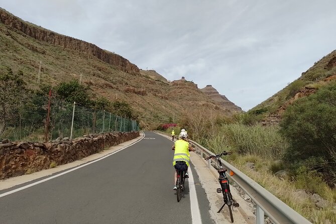 E-Bike Rental 80 Km Battery Life: Gran Canaria Mountains or Coast - Maspalomas Cycling Routes