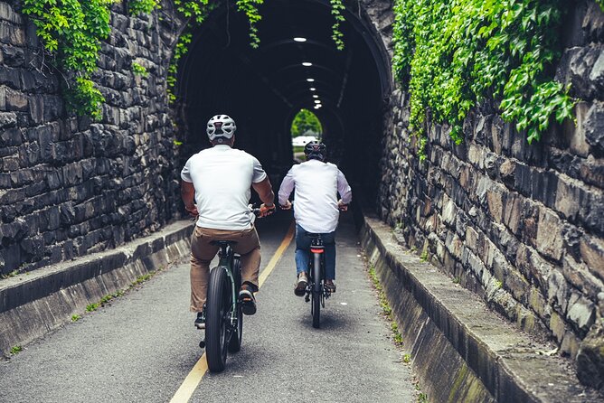 E-bike Rental Along the Potomac River - Exploring the Potomac River