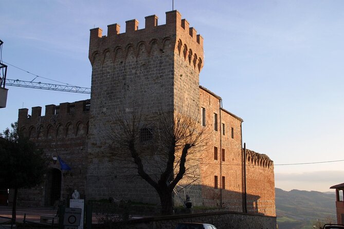 E-Bike Rental in Tuscany - Included Services