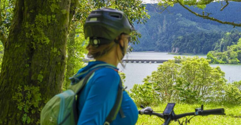 E-Bike Rental Sete Cidades - Equipment and Safety
