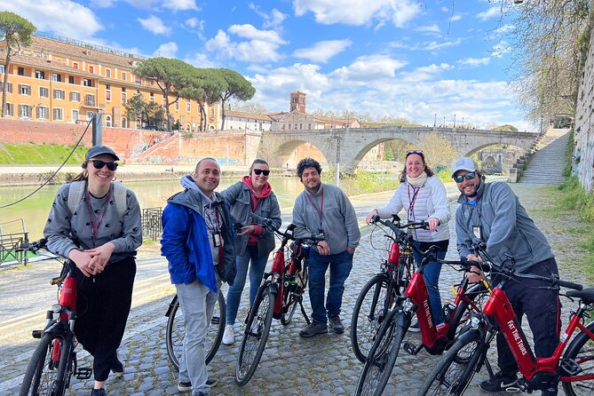E-Bike Rome Highlights Tour - Accessibility and Recommendations