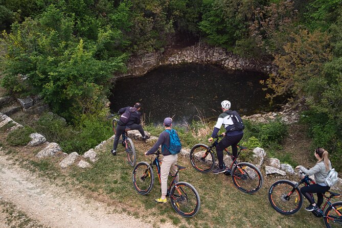 E-Bike Swim & Fortress Tour Vodnjan - Cycling Through Vineyards