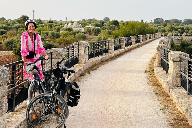 E-Bike Tour Along the Cycle Path of the Apulian Aqueduct - Inclusions and Accessibility