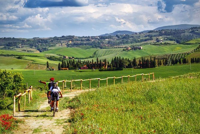 E-Bike Tour in Tuscany With Wine Tasting - Meeting Point and Pickup Information