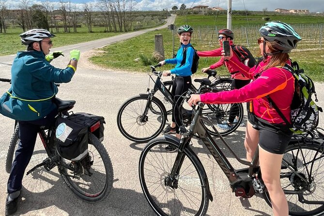 E-Bike Tour With Stop in the Cellar in the Bardolino Area - Meeting and End Points