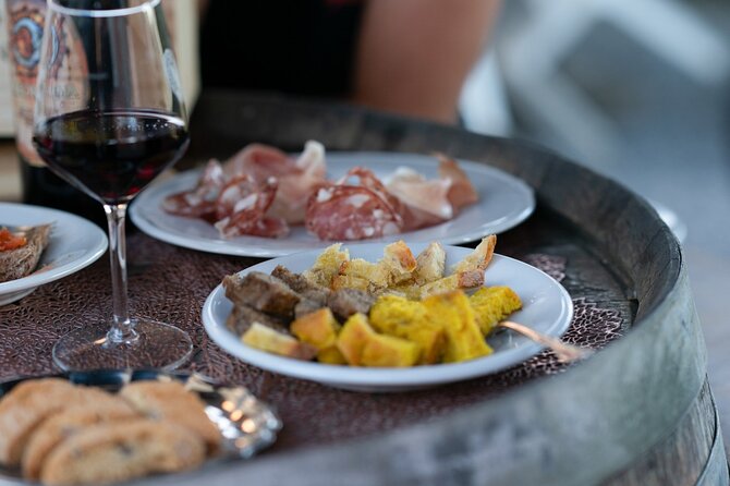 E-Bike Tour With Tasting in the Hills of Lucca - Discovering Picturesque Winery and Tasting