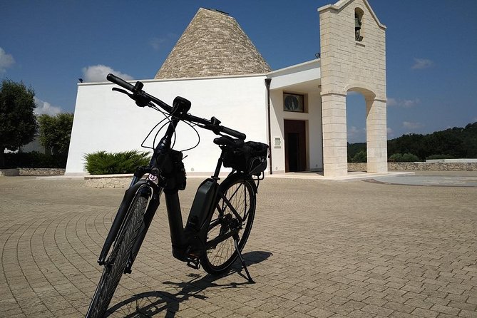E-Bike Tours: the Villages of Valle D'itria and Tasting of Typical Products - Tasting of Local Products