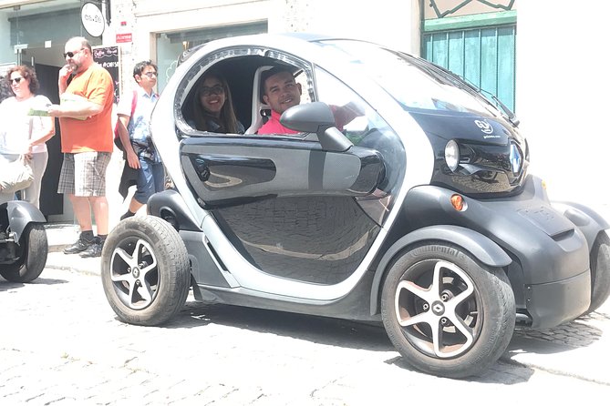 E-Car Self Guided Tour / Pena Palace / Regaleira / Monserrate - Meeting and Endpoint