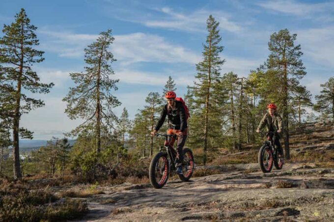 E-FATBIKE TOUR FROM ROVANIEMI - Cultural Highlights