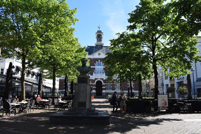 E-Scavenger Hunt Apeldoorn: Explore the City at Your Own Pace - Customer Support and Inquiries