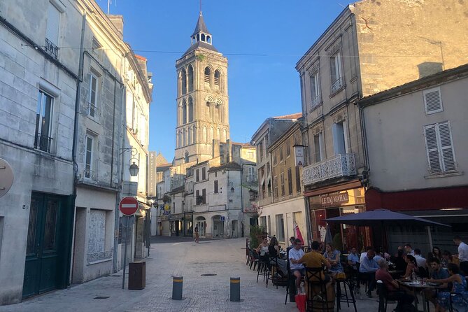 E-Scavenger Hunt Cognac: Explore the City at Your Own Pace - Meeting and Pickup Details