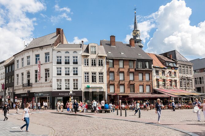 E-Scavenger Hunt Hasselt: Explore the City at Your Own Pace - Exploring Hasselts Captivating Sights