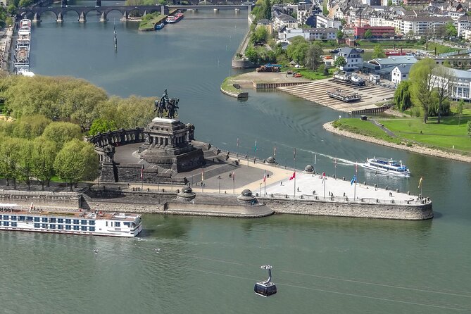 E-Scavenger Hunt Koblenz: Explore the City at Your Own Pace - Discovering Landmarks and City History