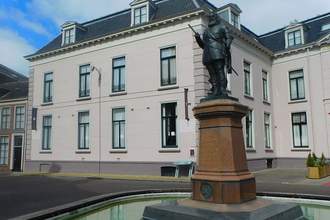 E-Scavenger Hunt Leeuwarden: Explore the City at Your Own Pace - Suitability and Accessibility