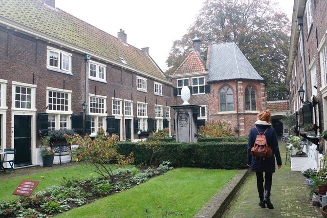 E-Scavenger Hunt Leiden: Explore the City at Your Own Pace - Meeting Point and Pickup Logistics