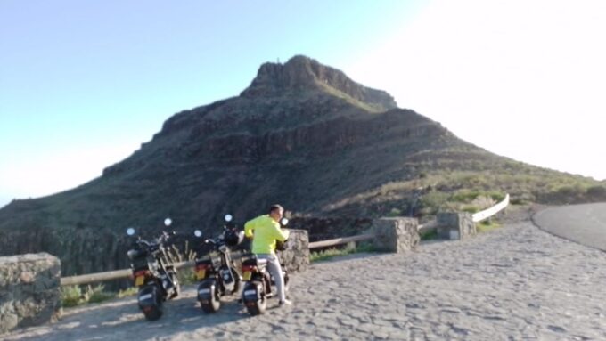 E-Scooter 2 Seat Tour Playa Del Ingles or Ayagaures Mountain - Suitability and Restrictions
