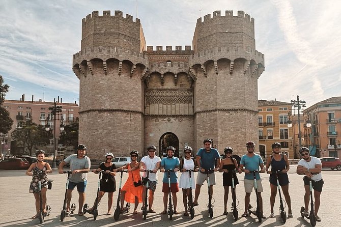 E-Scooter Grand Valencia Private Tour - Meeting and End Points