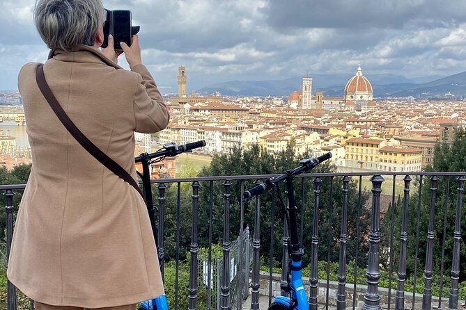 E-Scooter: Panoramic Tour of Florence - Personalized Small Group Tour
