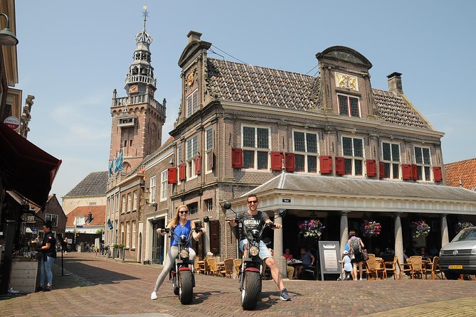 E-Scooter Rental Volendam - Countryside of Amsterdam - Understanding Local Dutch Life