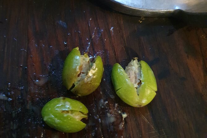 E.V.O. Oil of Lake Como Tasting+ Food Pairings - Questions About Staying Here