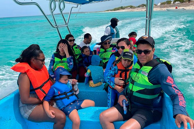 Eagle Bay + Pedernales City Tour, ALL INCLUDED - Eagle Bay Adventure