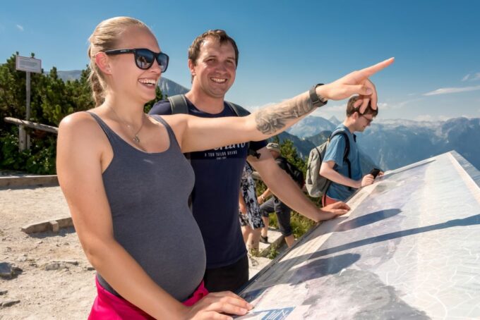 Eagles Nest and Berchtesgaden Tour From Salzburg - Exploring the Eagles Nest