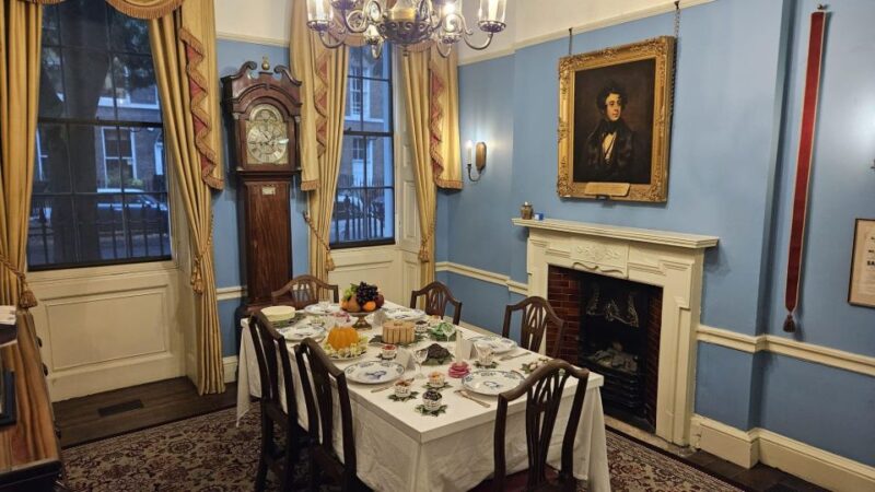 Early Access British Museum Trafalgar Square & Covent Garden - Key Points