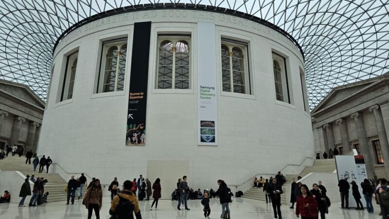 Early Access British Museum Trafalgar Square & Covent Garden - Iconic London Landmark