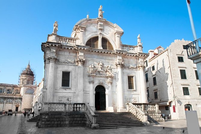 Early Bird Old Town and Game of Thrones Half-Day Guided Tour - Meeting and End Point Details