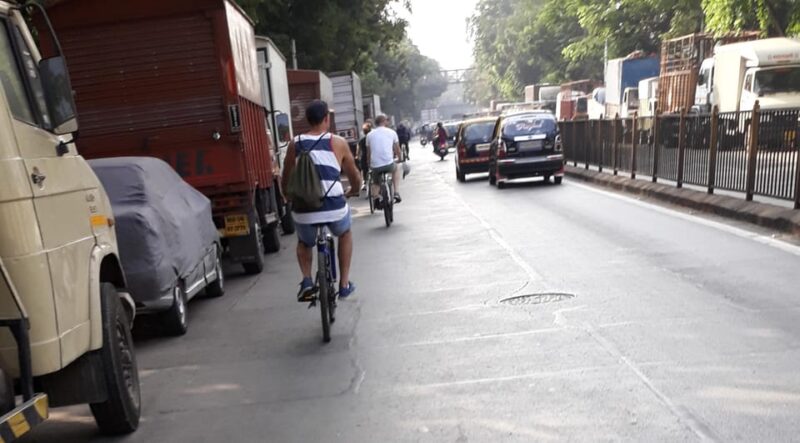 Early Moring Bicycle Tour With Delicious Breakfast - Itinerary and Sightseeing Stops