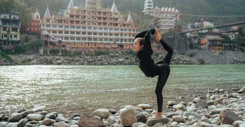 Early Morning 2 Hours Yoga Session In Rishikesh at Ghat - What to Expect During Your Yoga Session in Rishikesh