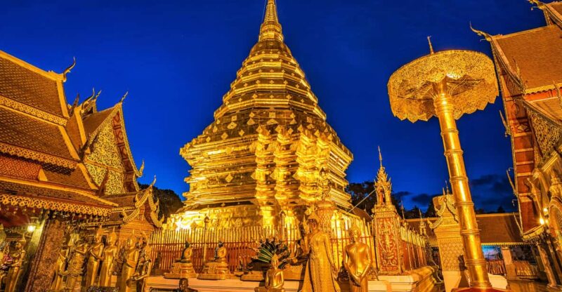 Early Morning at Doi Suthep With Monk Chanting and Alms Offering - Witnessing Monks Morning Chanting