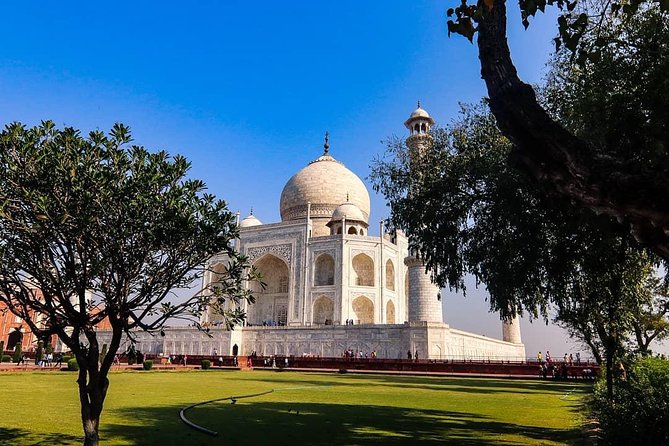 Early Morning Taj Mahal Sunrise Tour With Entrance Fees From Delhi - Sunrise Photography Experience