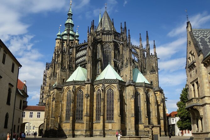 Early Morning Walk: Prague Highlights Without Crowds - Panoramic Views of the City
