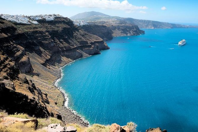 Early Season Experience: 3-hours Santorini Volcano and Hot Springs Trip - Volcano Exploration